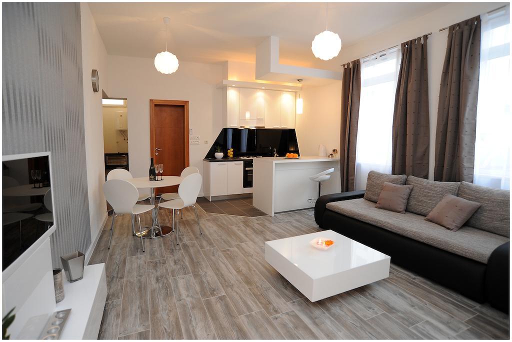 Guest House D&G -I Apartment & Room Ζαντάρ Δωμάτιο φωτογραφία