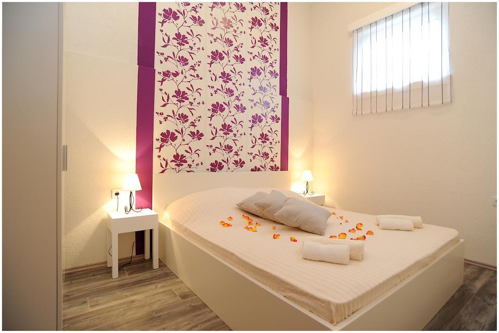 Guest House D&G -I Apartment & Room Ζαντάρ Δωμάτιο φωτογραφία