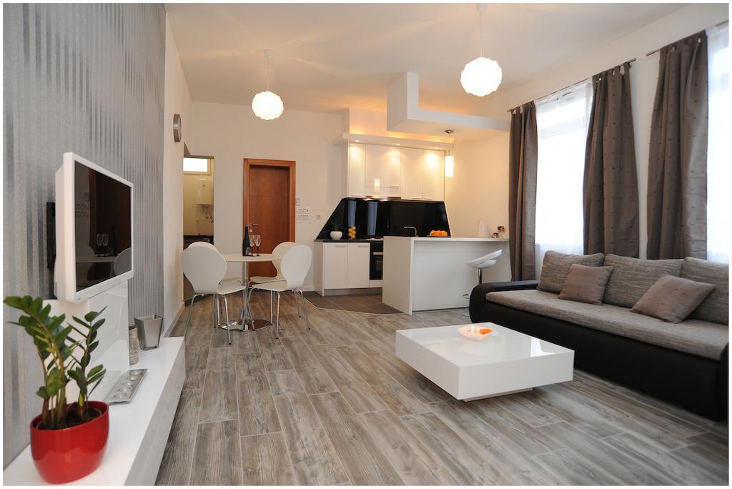 Guest House D&G -I Apartment & Room Ζαντάρ Εξωτερικό φωτογραφία